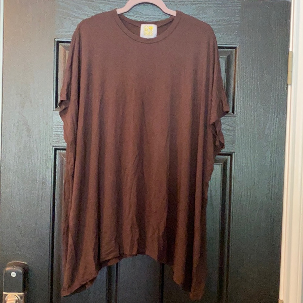 Brown top never worn
